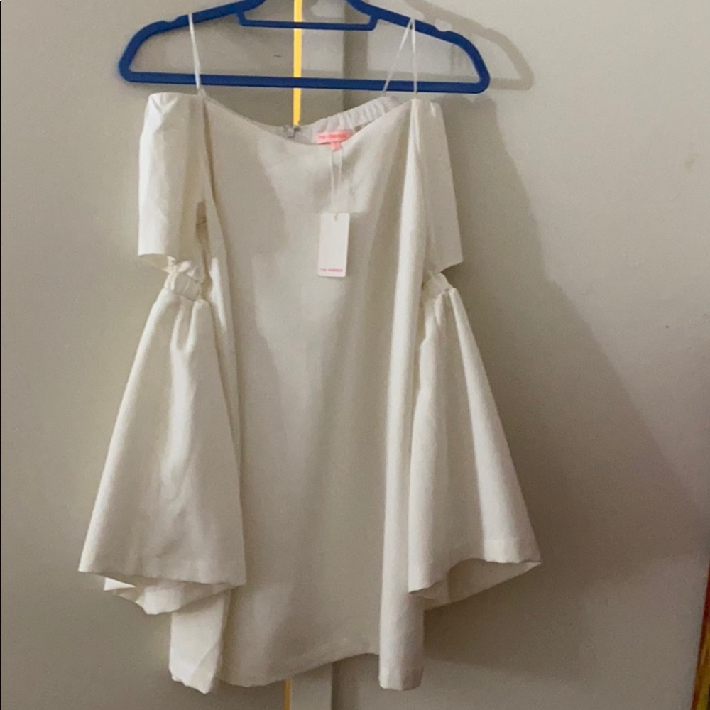 White off the shoulders dress
